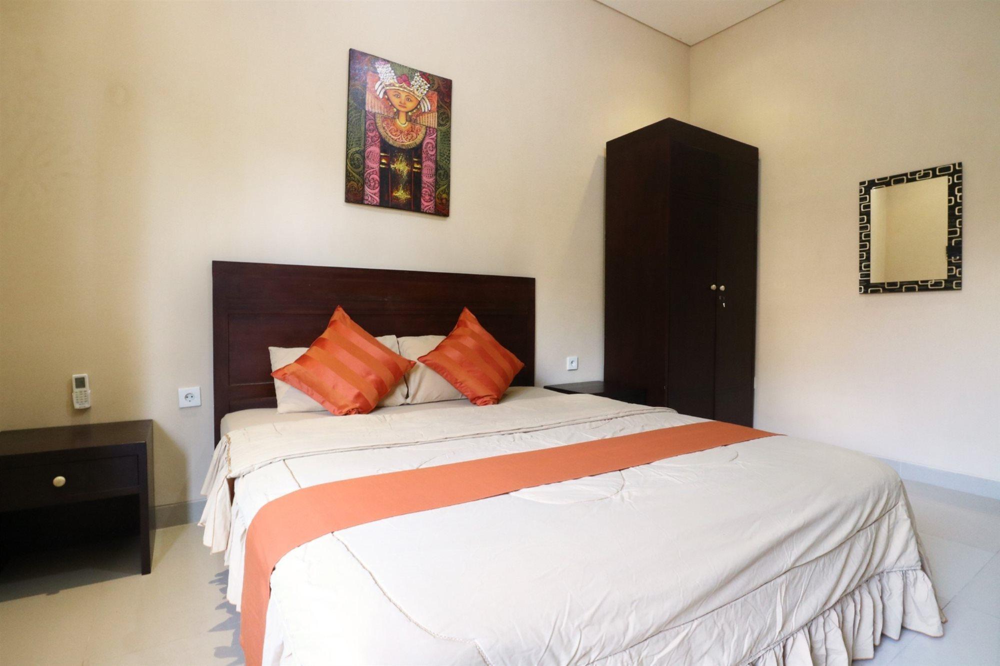 Hotel Dee Mansion Denpasar Exterior foto
